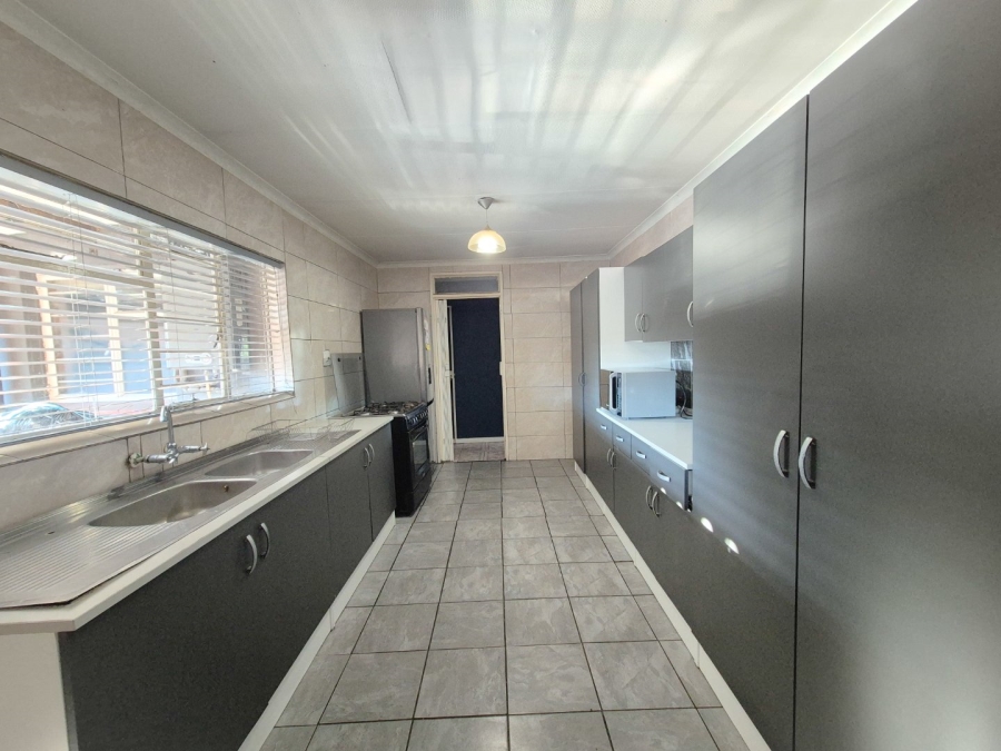 4 Bedroom Property for Sale in Sasolburg Ext 10 Free State